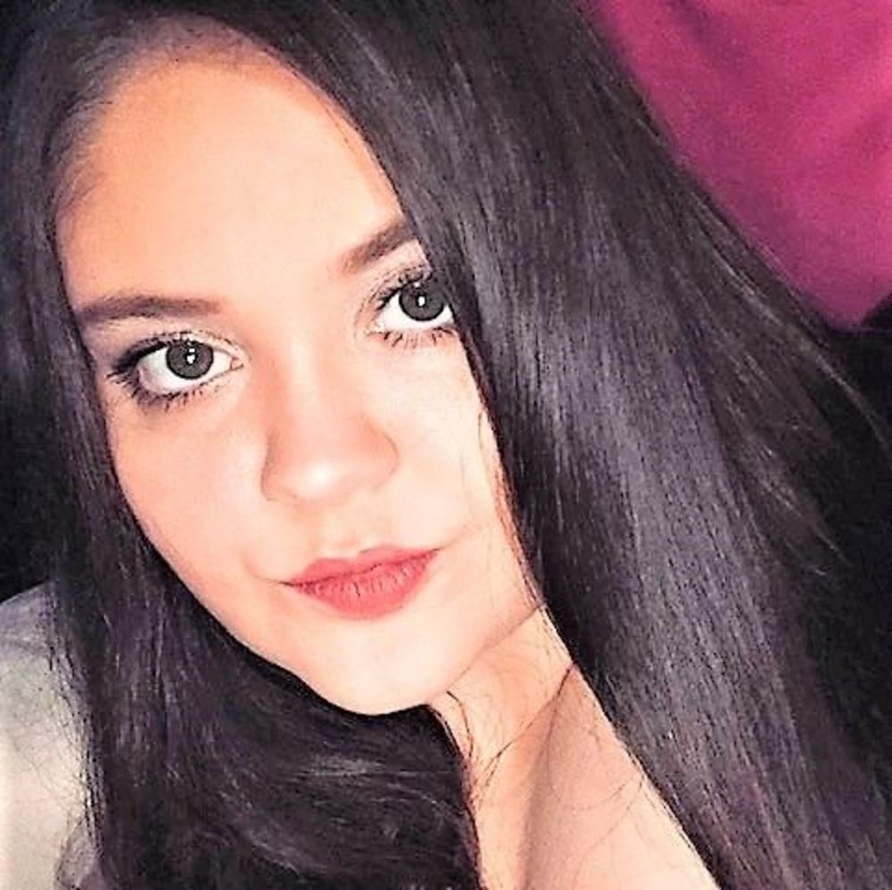 Meet your Posher, Tara